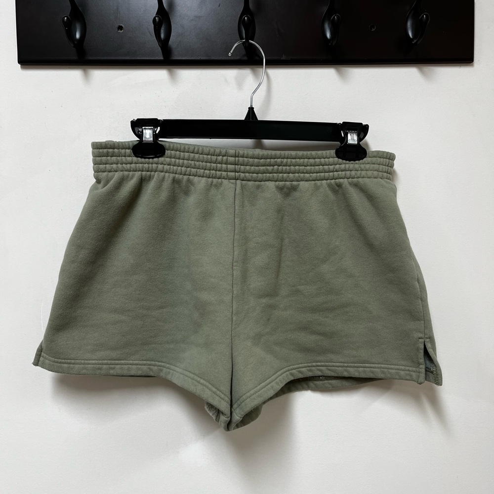 Aritzia TNA Sweat Shorts